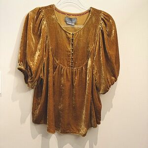 Anthropology Velvet Gold Top With Buttoms Size M